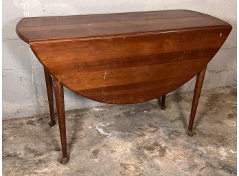 VINTAGE QUEEN ANN STYLE DROP LEAF TABLE