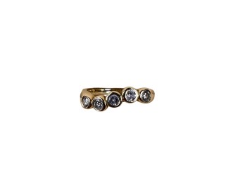 LADIES 14K GOLD DIAMOND BAND
