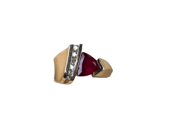 14K GOLD SYNTHETIC RUBY RING