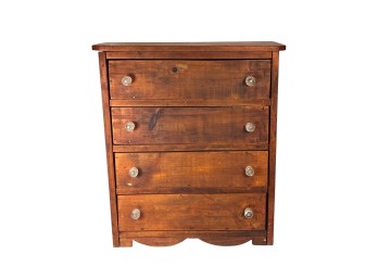 VINTAGE (4) DRAWER DIMINUTIVE CHEST
