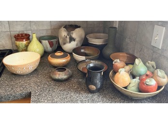 NICE ART POTTERY LOT