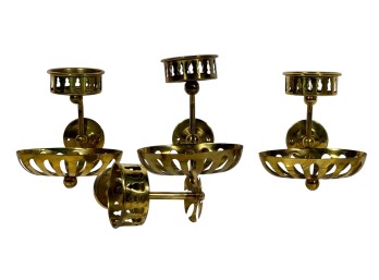 (4) MATCHING 1900s BRASS CUP/SOAP DISHES