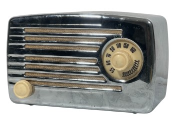 MID CENTURY SEARS ROEBUCK CHROME RADIO