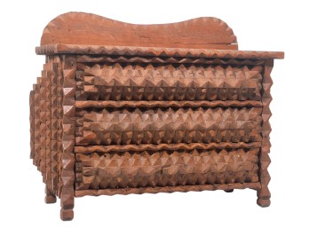 MINIATURE TRAMP ART CHEST of DRAWERS