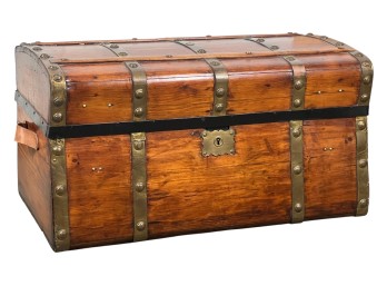 (19th c) BRASS BOUND JENNY LIND STEAMER TRUNK