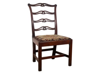 CHIPPENDALE CARVED MAHOGANY RIBBON BACK SIDE CHAIR
