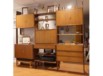 MID CENTURY MODERN MODULAR ROOM DIVIDER/DESK