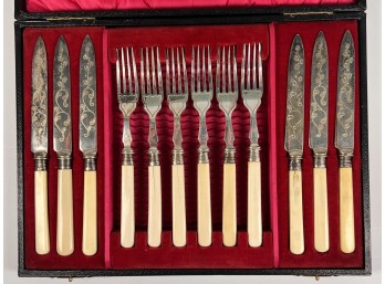 (19th c) CASED SILVER PLATED FISH SET