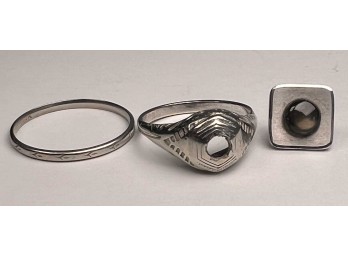 18K WHITE GOLD RING, 14K WHITE GOLD RING & PIN