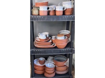 COLLECTION OF DENIS VIBERT STUDIO POTTERY DINNERWA