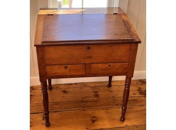 (19th)c SLANT TOP SCHOOLMASTER DESK