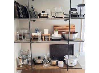 GROUPING OF MISC KITCHEN ITEMS