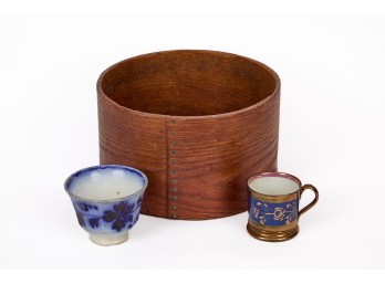 OAK MEASURE, FLOW BLUE CUP & LUSTER MUG