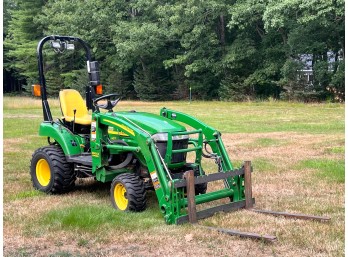 JOHN DEERE 2305 TRACTOR