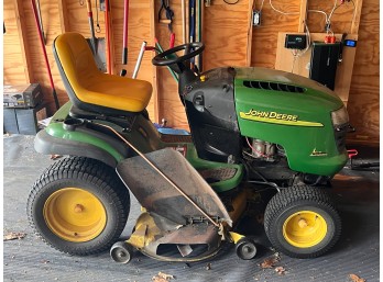 JOHN DEERE L130 RIDING LAWN MOWER
