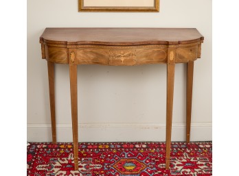 FEDERAL SERPENTINE-TOP MAHOGANY CARD TABLE