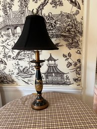 FINE QUALITY HAND PAINTED TABLE LAMP