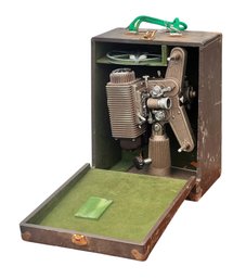 REVERE MOTION PICTURE LIGHT PROJECTOR