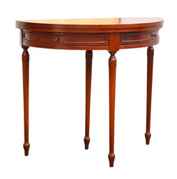 (20th C) ROUND MAHOGANY GAME TABLE