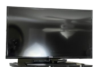 SAMSUNG 39 INCH FLATSCREEN TELEVISION SET