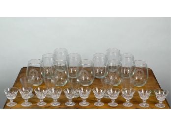 GROUPING OF MISC CLEAR GLASS