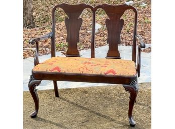 QUEEN ANNE STYLE MAHOGANY SETTEE