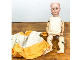GERMAN ALT, BECK & GOTTSCHALCK DOLL FRAGMENT