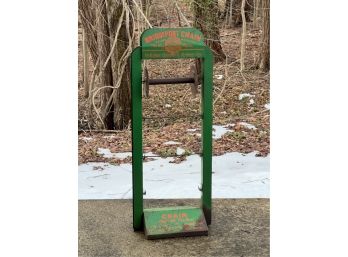 VINTAGE BRIDGEPORT CHAIN (3) TIER DISPENSER