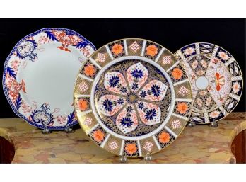(3) ROYAL CROWN DERBY PLATES