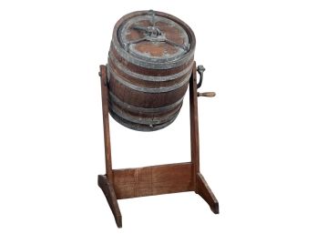 FLOOR STANDING BARREL-FORM BUTTER CHURN