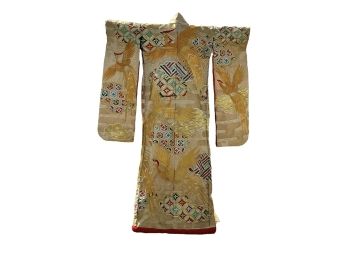 UCHIKAKE EMBROIDERY CEREMONIAL JAPANESE KIMONO