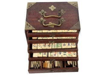 VINTAGE MAHJONG BOXED SET