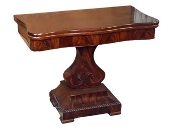 PERIOD CLASSICAL MAHOGANY GAME TABLE