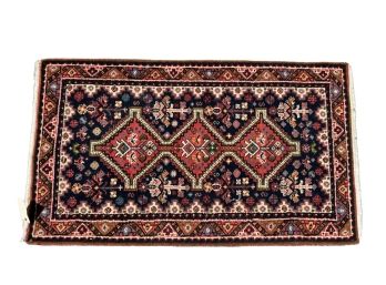 20th c VERY FINE HANDMADE WOOL PERSIAN SCATTER RUG