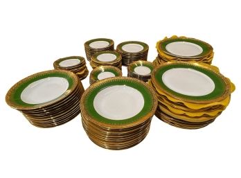 EXTENSIVE HAVILAND LIMOGES PARTIAL DINNER SERVICE