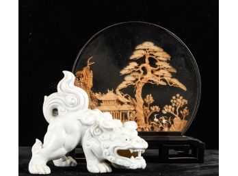 CERAMIC FOO DOG & CARVED WOODEN ASIAN SCENE