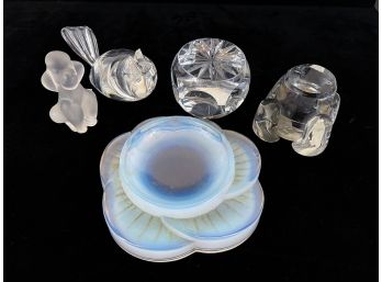(5) VINTAGE PIECES OF GLASS