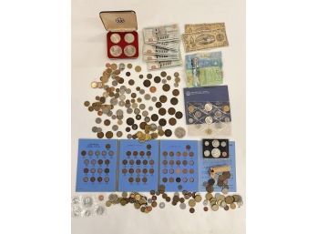 LARGE COLLECTION OF FOREIGN CURRENCY