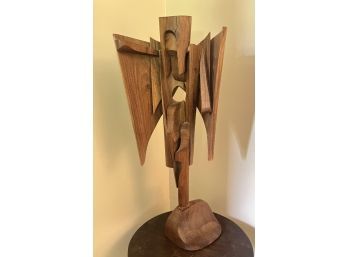 VINTAGE WOODEN NATIVE AMERICAN SCULPTURE