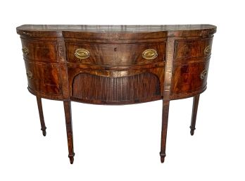 (19th C) HEPPLEWHITE MAHOGANY SIDEBOARD