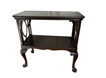 QUEEN ANNE INFLUENCED MAHOGANY END TABLE