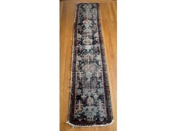 ANTIQUE PERSIAN ORIENTAL RUNNER