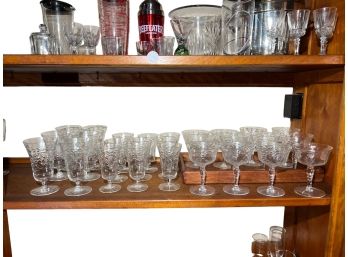 VINTAGE CHAMPAGNE COUPS, TRAY & MODERN GLASSES