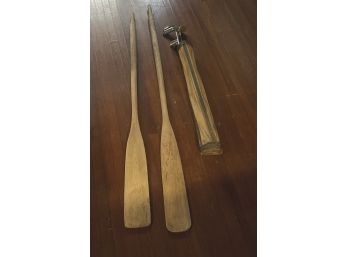DECORATIVE ANTIQUE BAG of GOLF CLUBS and (2) OARS