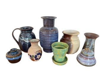 GROUP Of STUDIO ART POTTERY