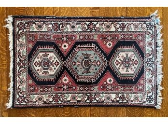 FAR EAST INDIAN HANDMADE WOOL ORIENTAL SCATTER RUG