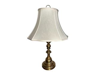 ANTIQUED BRASS TABLE LAMP