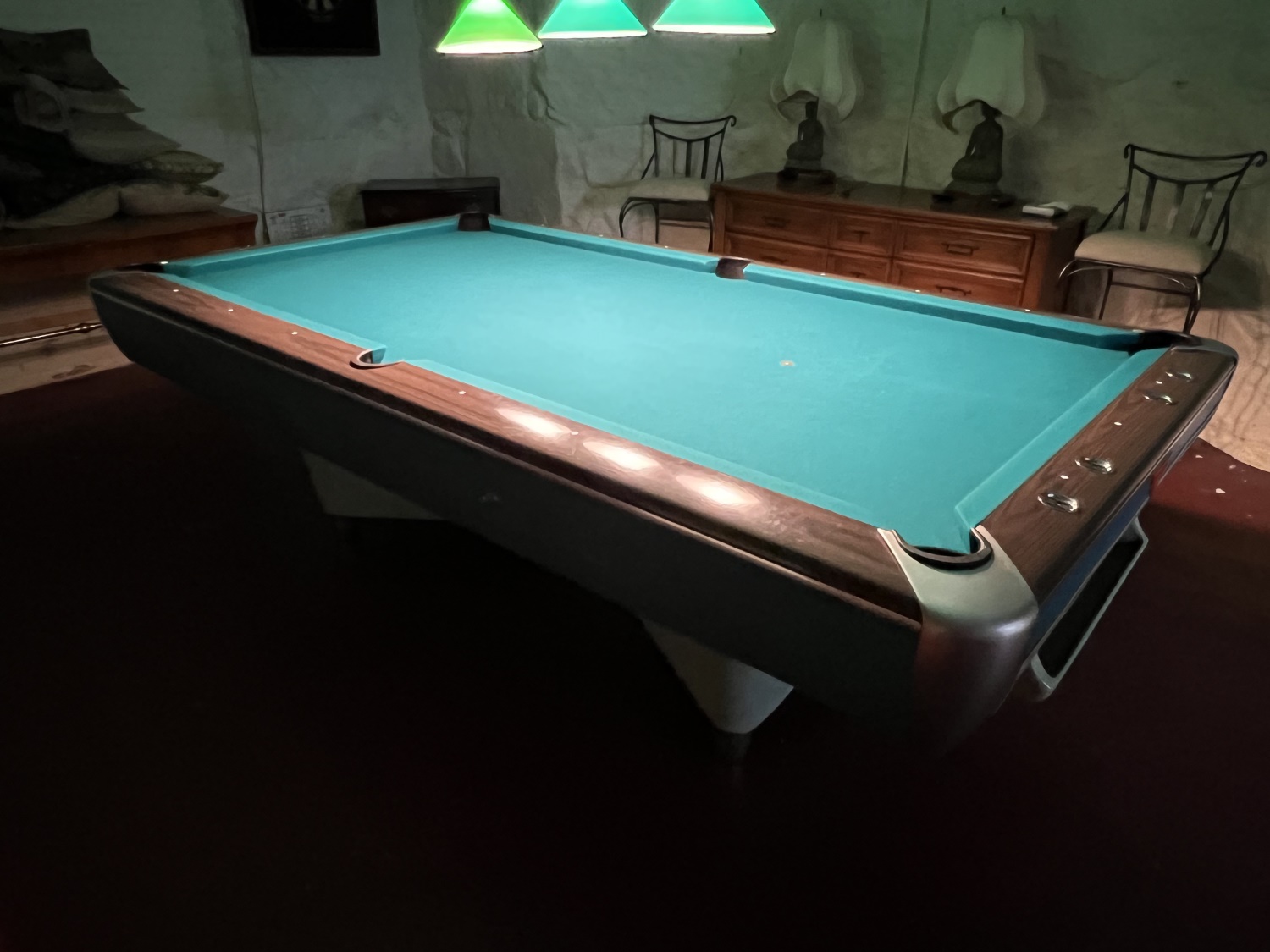 AMF POCKET BILLARDS POOL TABLE #46439 | Auctionninja.com