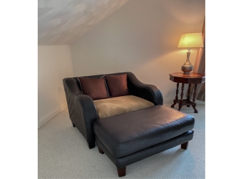 JACKSON FURNITURE CO LOVE SEAT & OVERSIZED OTTOMAN