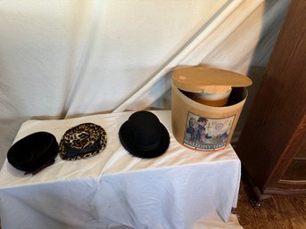 3 Vintage Hats Man's Boler And 2 Ladies Hats